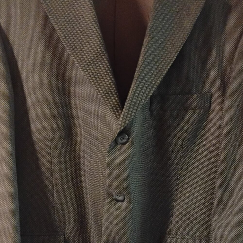 Stratford Men's sport coat.  3 button size XL